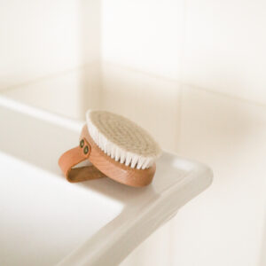 Alternative view of BUFF Natural Body Brush