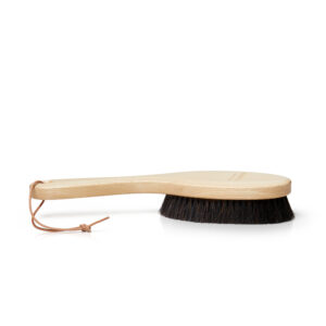 Alternative view of RECHARGE Ionic Body Brush - Long Handle